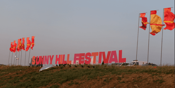 Katy Perry do të performojë në festivalin “Sunny Hill” në Prishtinë